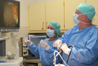 Foto: Bronchoskopie © HELIOS Kliniken GmbH Bronchoskopie: Spiegelung der Lunge
