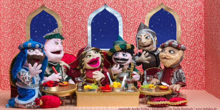 "Politisch Koscher - Comedy Show mit dem Bubales Puppentheater für Jugendliche und Erwachsene" in der Alten Synagoge
