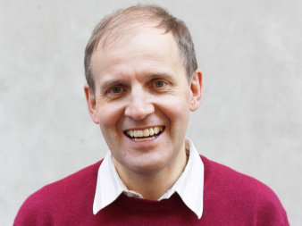 Foto: Prof. Dr. Jörg Rüpke © Universität Erfurt Portät einer männlichen Person mit Pullover